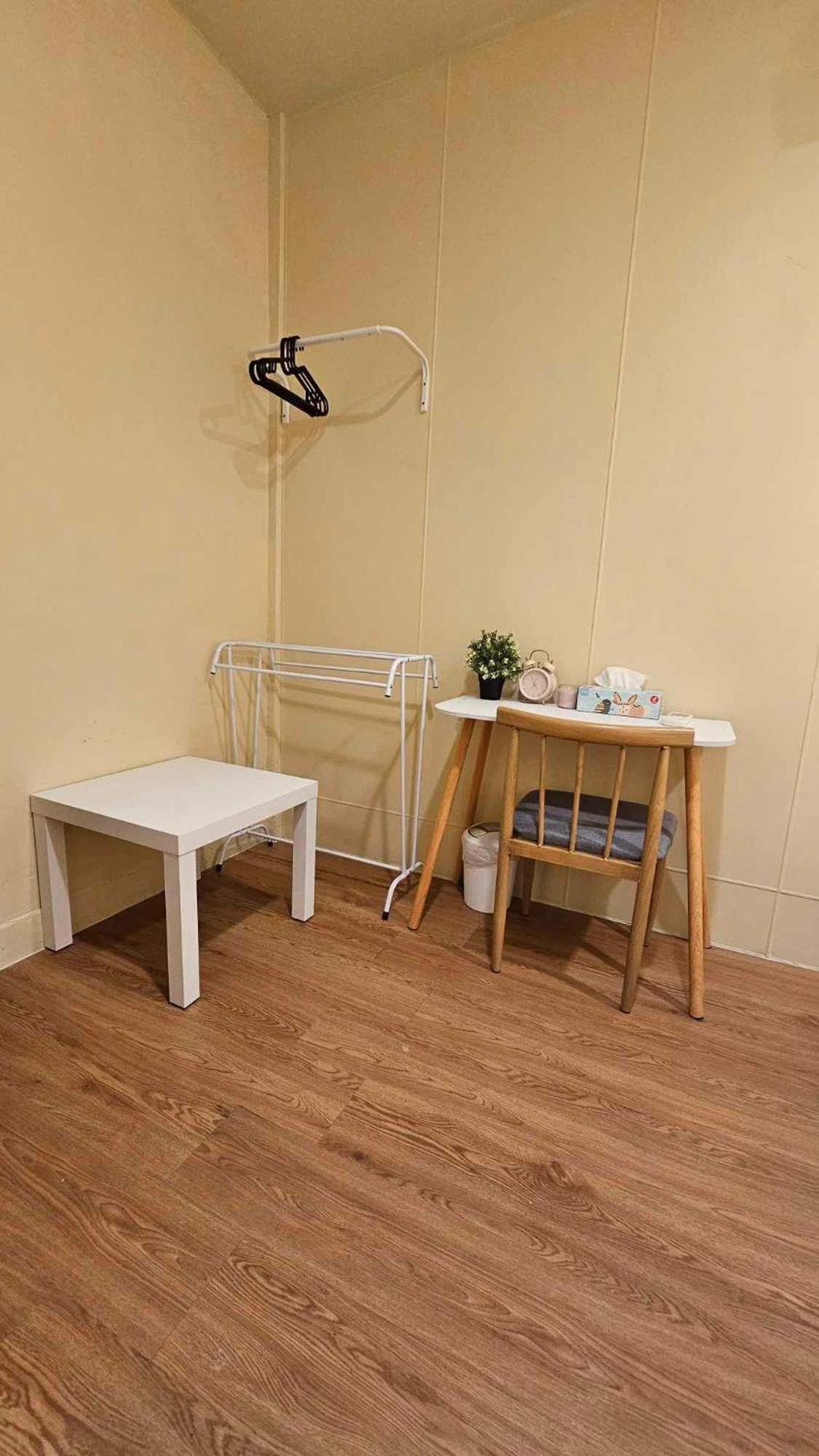 W District Hostel Бангкок Екстер'єр фото